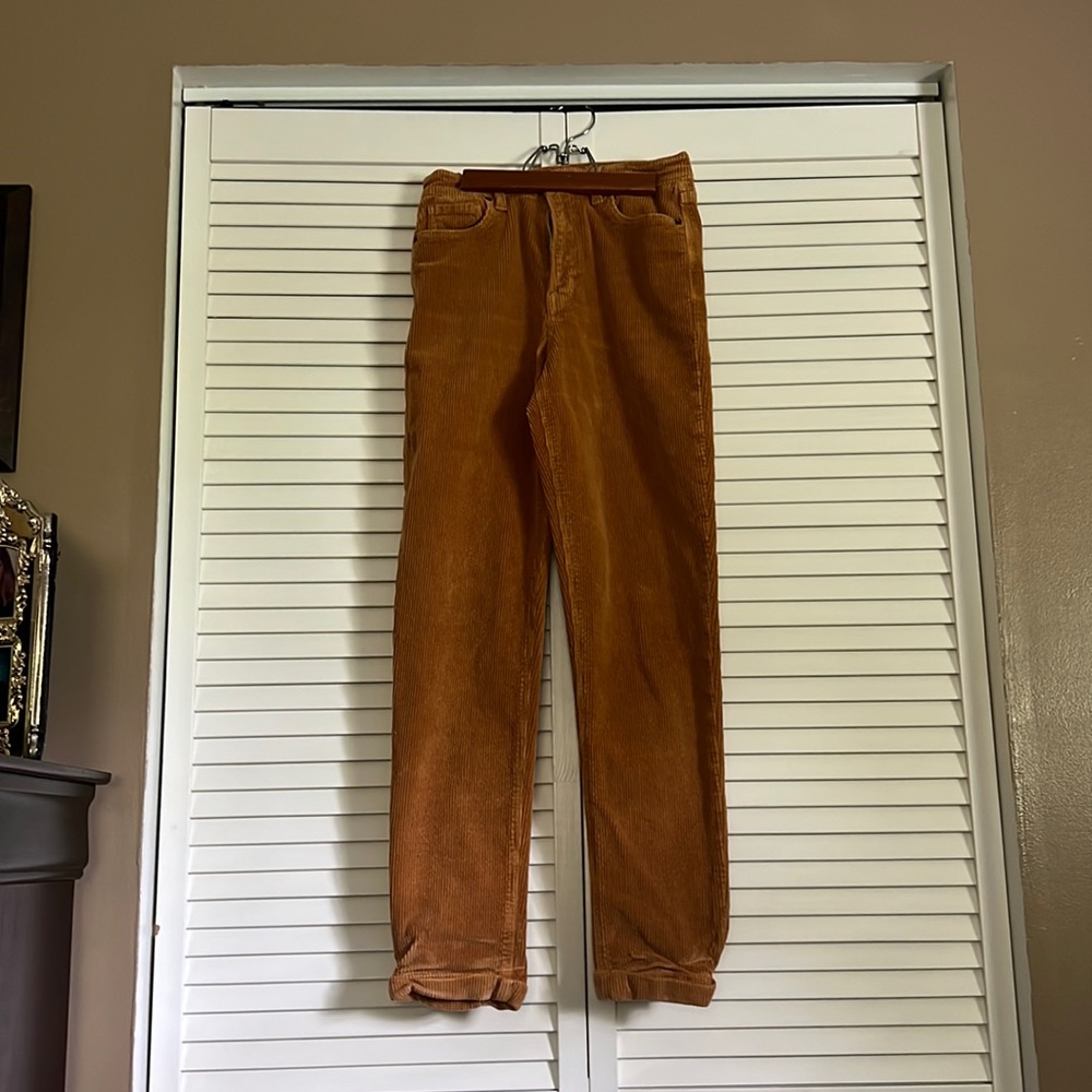 American Eagle, size 0, light tan/orange corduroy pants, super stretch regular